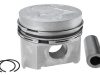 Piston cu segmenți